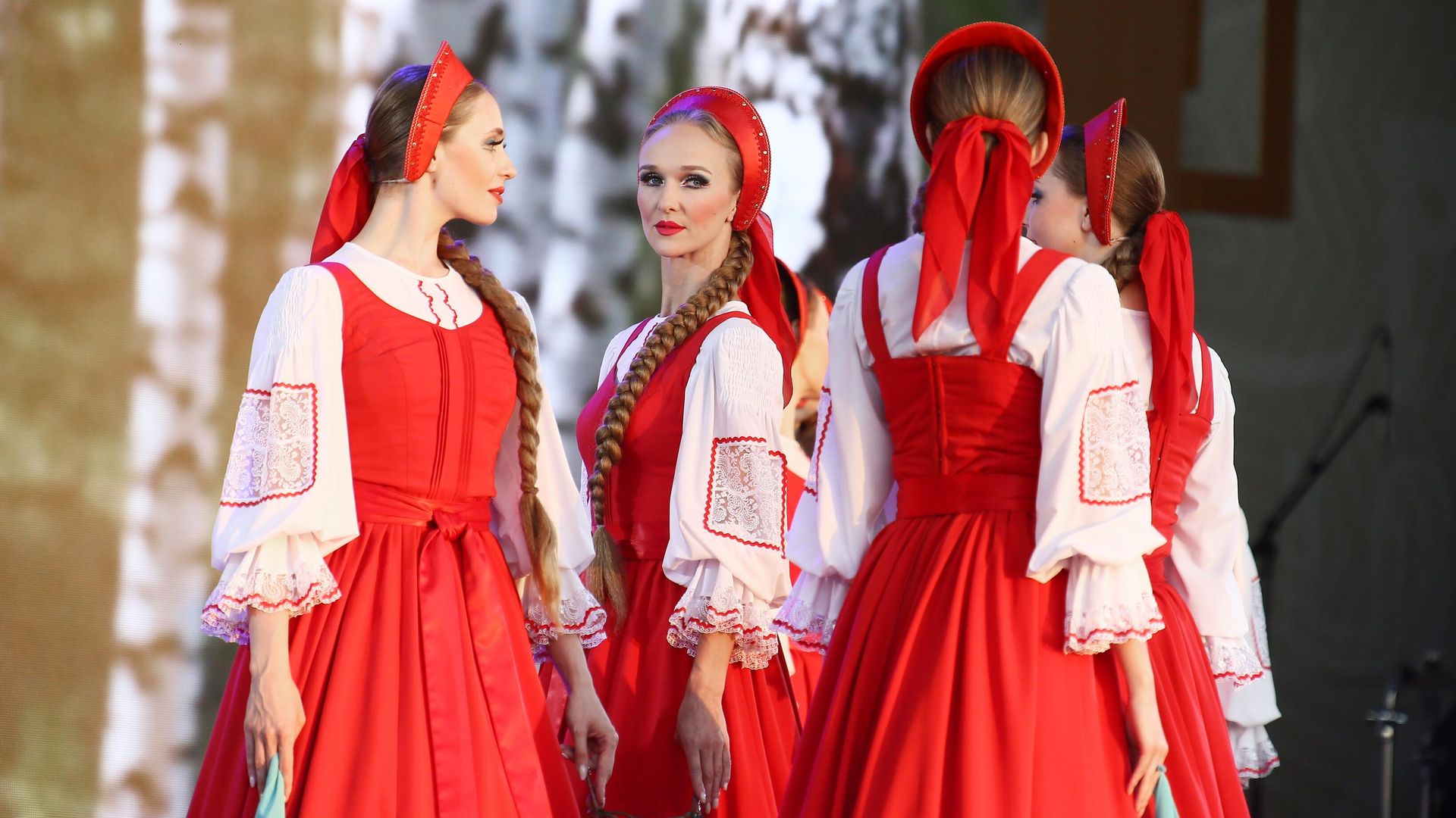Выставка Россия. Гала-концерт Нас миллионы, посвященный Дню семьи, любви и верности Выставка Россия. Гала-концерт Нас миллионы, посвященный Дню семьи, любви и верности - РИА Новости, 1920, 09.07.2024