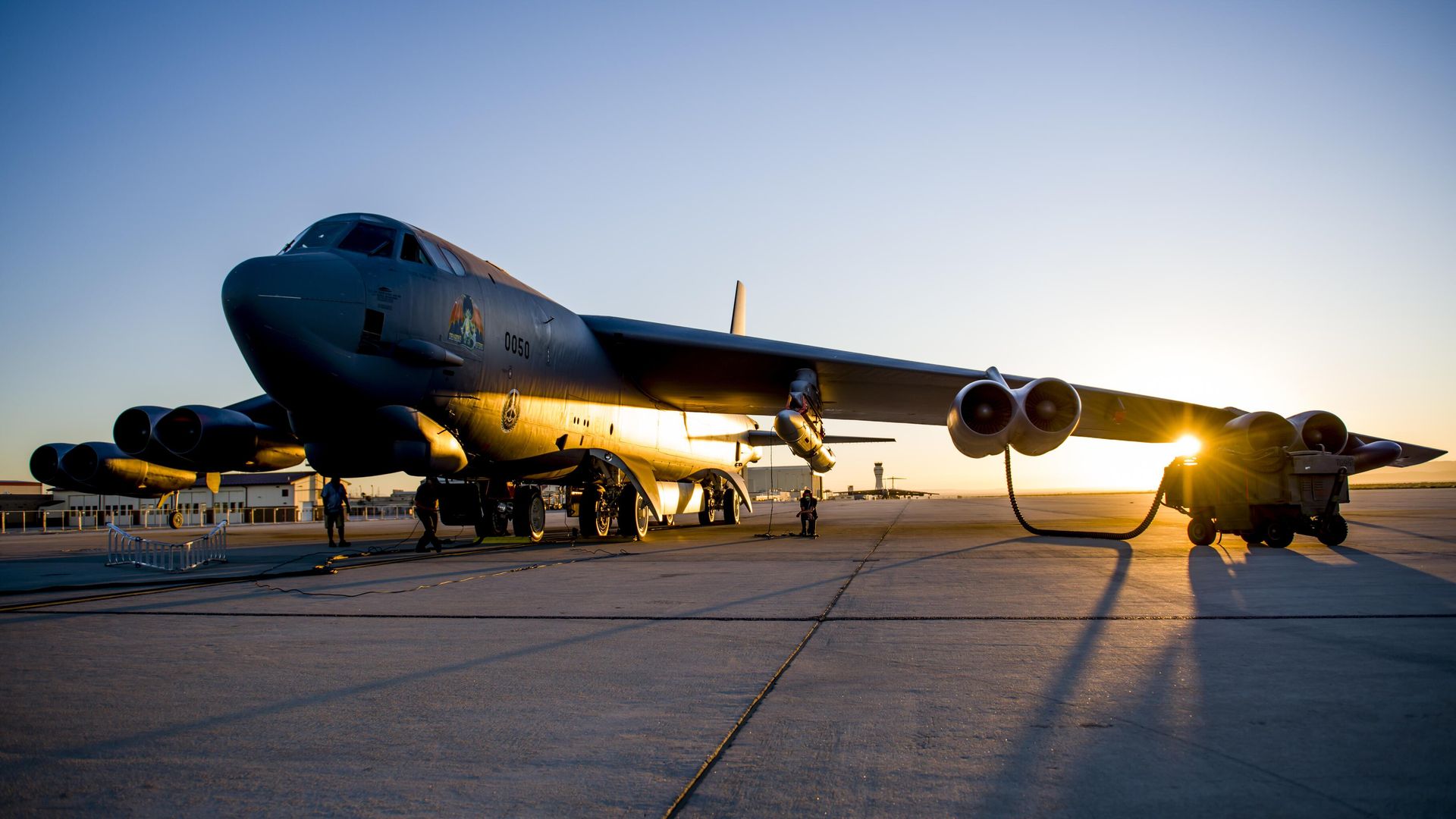 Стратегический бомбардировщик ВВС США B-52H Stratofortress во время испытаний прототипа гиперзвуковой ракеты в Южной Калифорнии Стратегический бомбардировщик ВВС США B-52H Stratofortress во время испытаний прототипа гиперзвуковой ракеты в Южной Калифорнии - РИА Новости, 1920, 13.07.2024