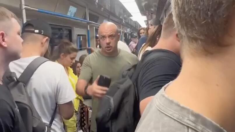 Кадр видео, опубликованного Настей Ермак в социальной сети Кадр видео, опубликованного Настей Ермак в социальной сети - РИА Новости, 1920, 10.07.2024
