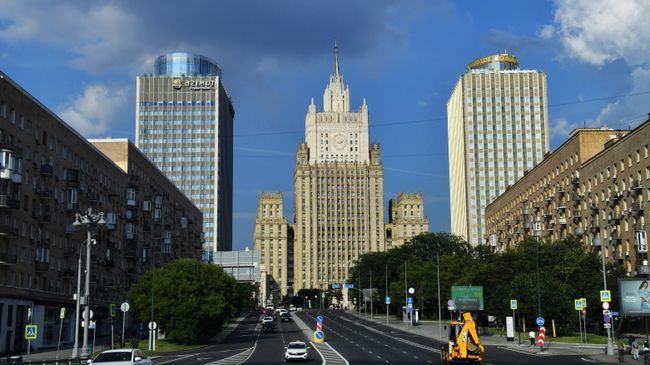 Здание Министерства иностранных дел РФ в Москве Здание Министерства иностранных дел РФ в Москве