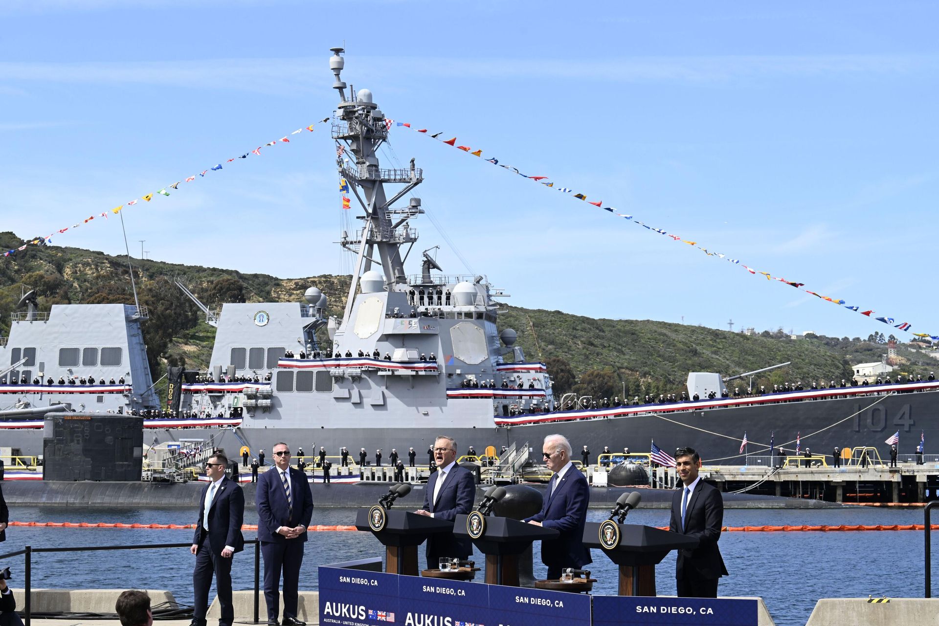 Встреча лидеров военного союза AUKUS на военно-морской базе Пойнт-Лома в Сан-Диего Встреча лидеров военного союза AUKUS на военно-морской базе Пойнт-Лома в Сан-Диего - РИА Новости, 1920, 01.11.2024