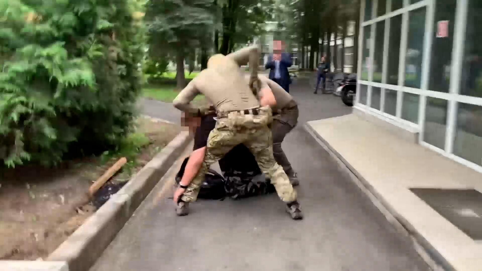 Задержание жителя Великого Новгорода, обвиняемого в госизмене Задержание жителя Великого Новгорода, обвиняемого в госизмене - РИА Новости, 1920, 18.07.2024