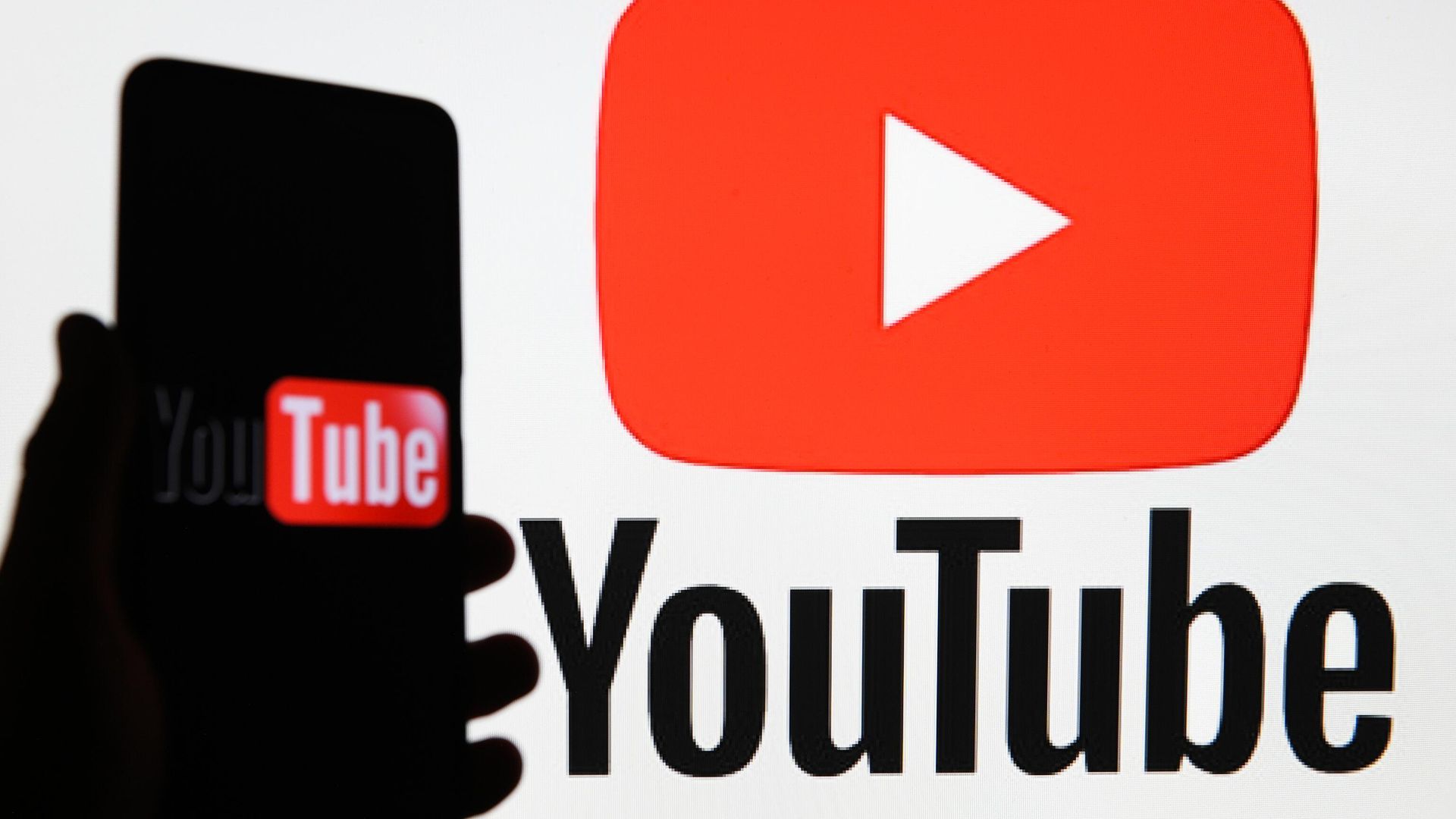 Логотип видеохостинга YouTube Логотип видеохостинга YouTube - РИА Новости, 1920, 01.08.2024