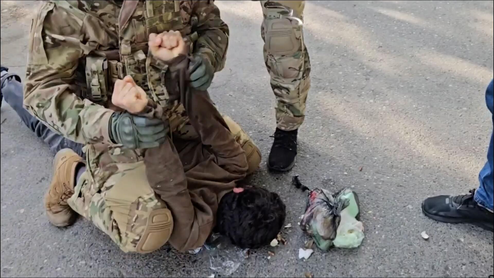 Задержание боевика, готовившего взрыв на автовокзале в Ессентуках Задержание боевика, готовившего взрыв на автовокзале в Ессентуках - РИА Новости, 1920, 19.07.2024