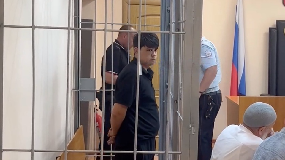 Суд арестовал уроженца Узбекистана, обвиняемого в покушении на депутата Госдумы в Самаре - РИА Новости, 1920, 30.07.2025