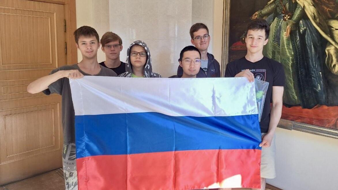 Российские школьники, завоевавшие золотые и серебряные медали на Международной математической олимпиаде — 2024 Российские школьники, завоевавшие золотые и серебряные медали на Международной математической олимпиаде — 2024 - РИА Новости, 1920, 20.07.2024