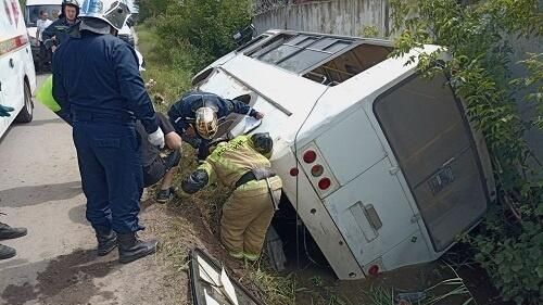 Место ДТП с участием автобуса в Кстовском районе Нижегородской области. 23 июля 2024 Место ДТП с участием автобуса в Кстовском районе Нижегородской области. 23 июля 2024 - РИА Новости, 1920, 23.07.2024