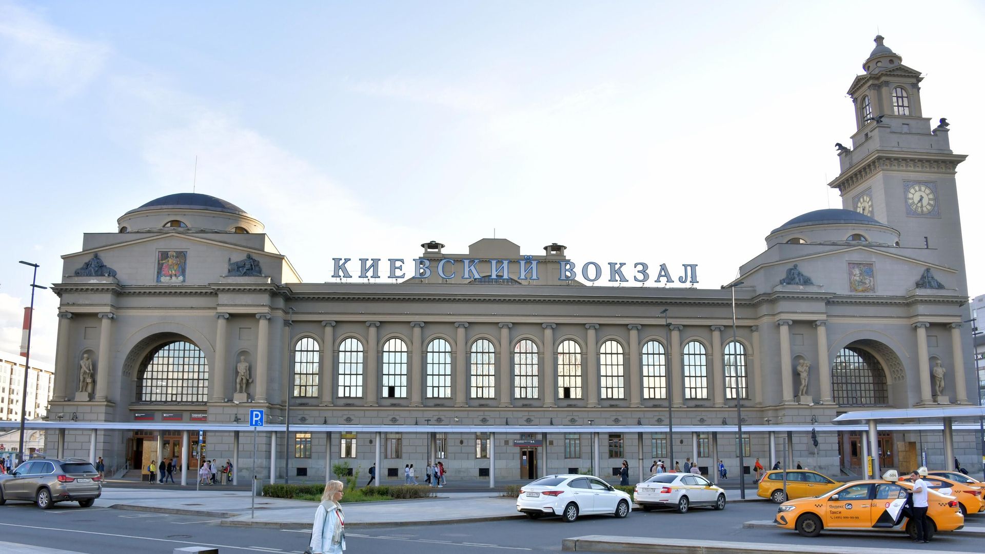 Киевский вокзал в Москве Киевский вокзал в Москве - РИА Новости, 1920, 05.07.2025
