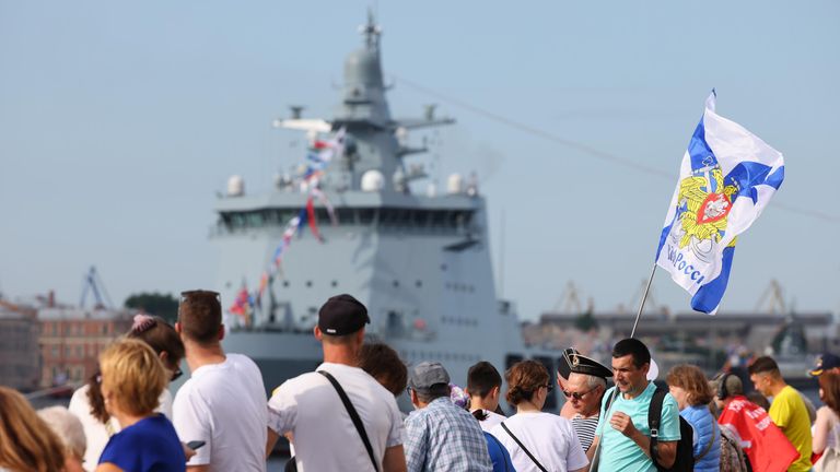 Празднование Дня ВМФ в Санкт-Петербурге Празднование Дня ВМФ в Санкт-Петербурге