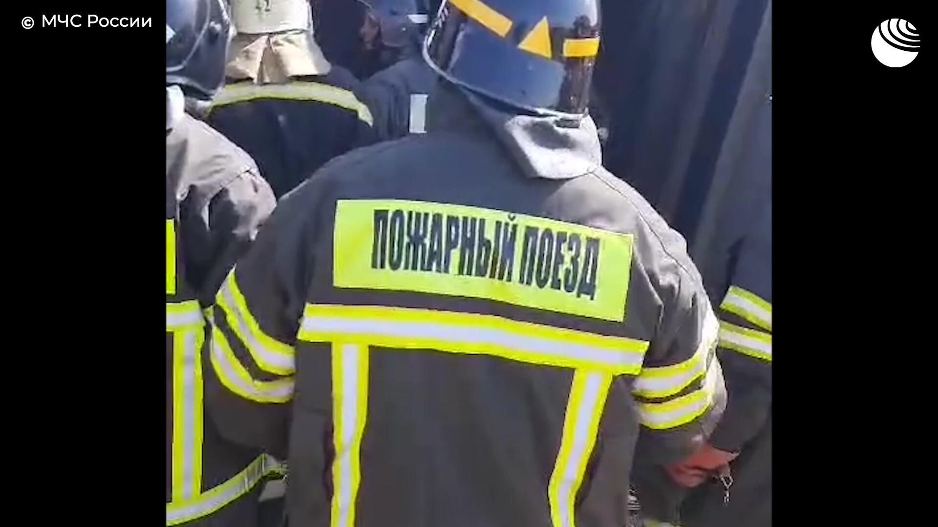 Работа спасателей на месте схода поезда Работа спасателей на месте схода поезда - РИА Новости, 1920, 29.07.2024