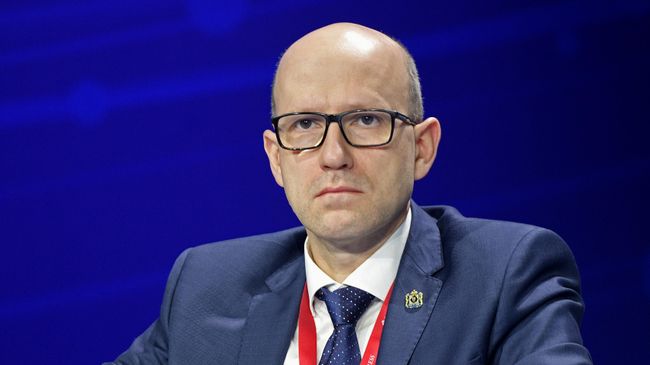 Евгений Никонов