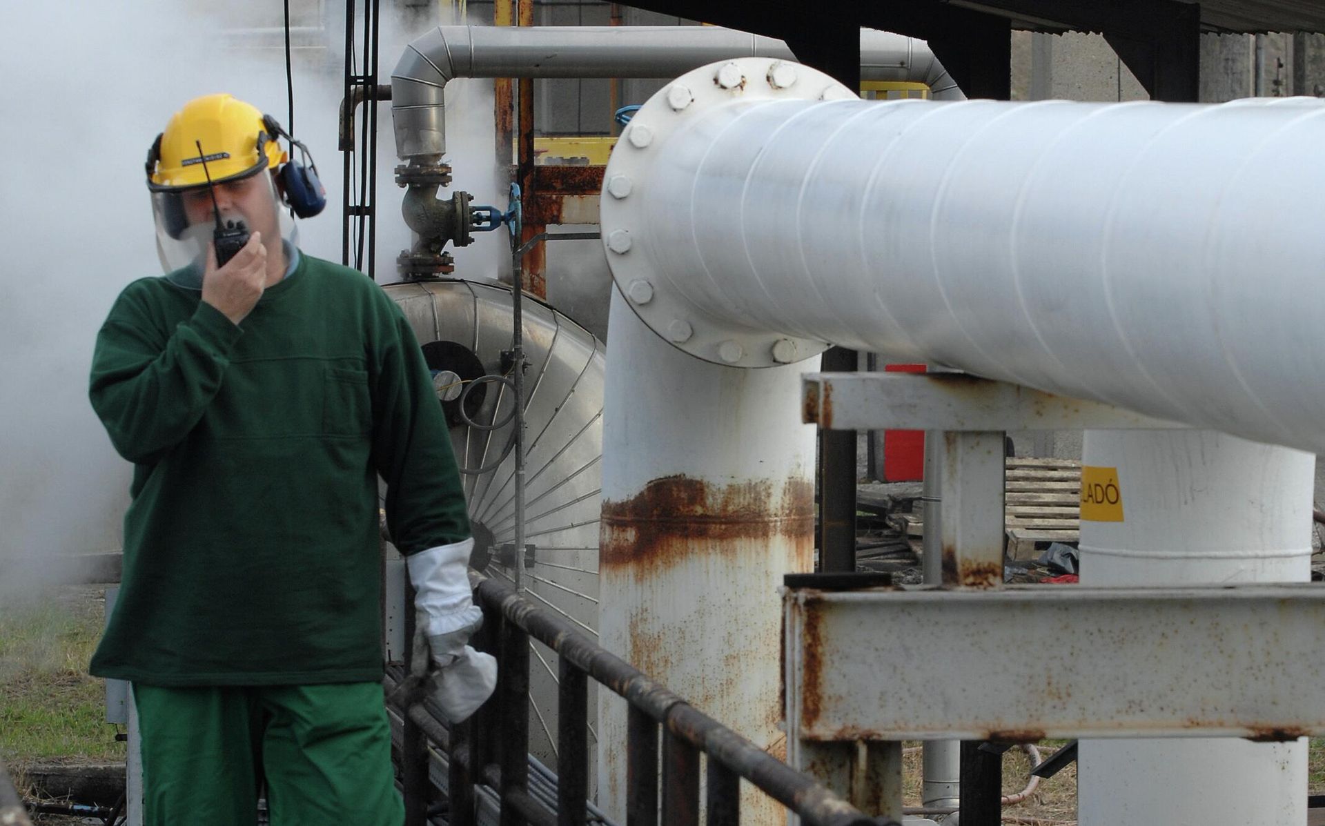 Подстанция нефтепровода Дружба в Сажаломбате, Венгрия Подстанция нефтепровода Дружба в Сажаломбате, Венгрия - РИА Новости, 1920, 13.05.2025