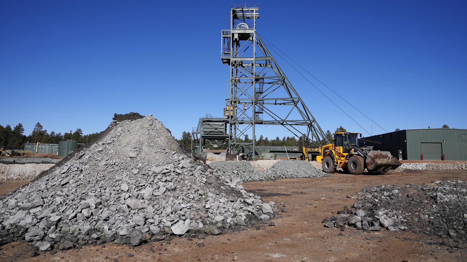 Урановый рудник компании Energy Fuels Inc. недалеко от Тусаяна, штат Аризона - РИА Новости, 1920, 10.09.2025
