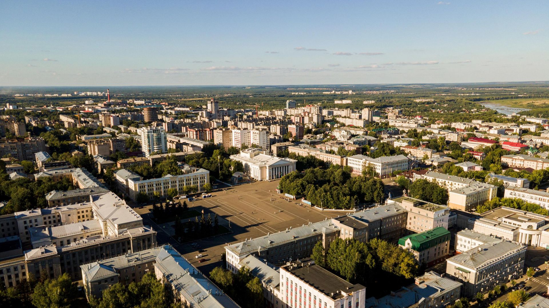Вид на город Киров Вид на город Киров - РИА Новости, 1920, 22.04.2025