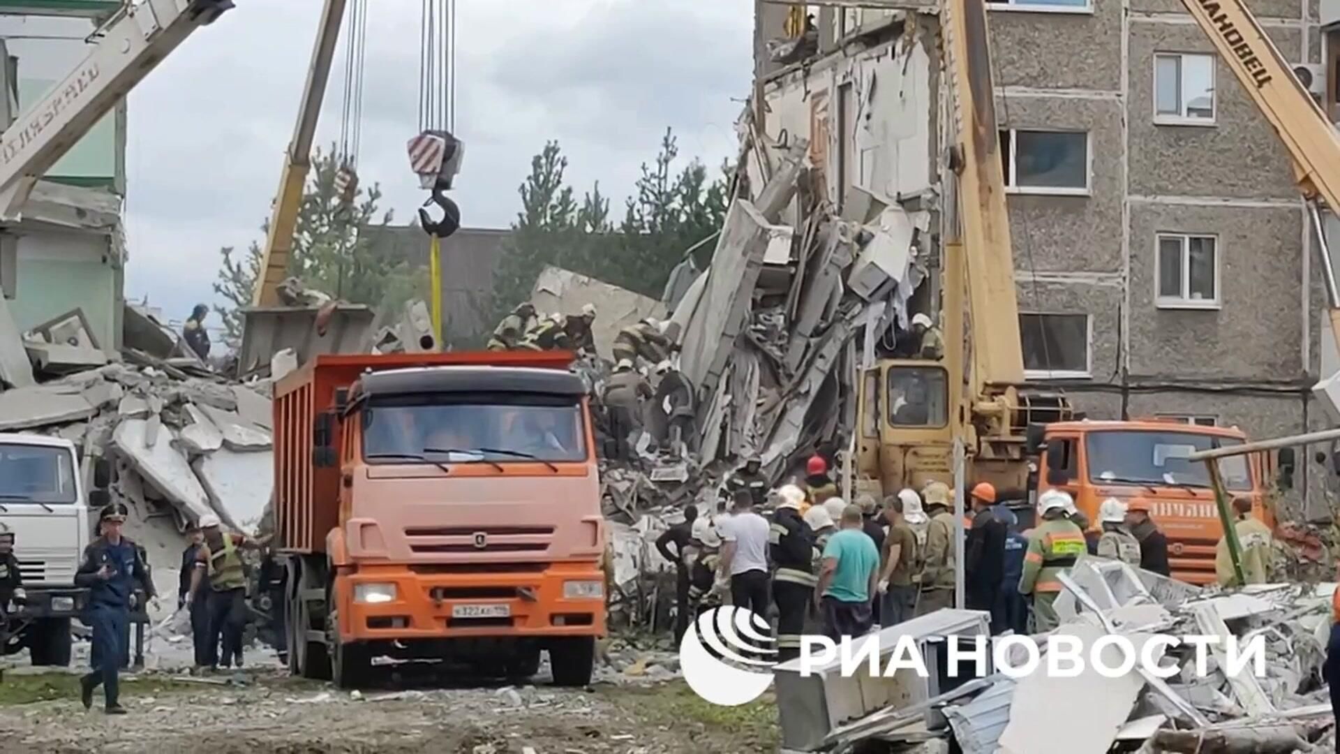 Разбор завалов на месте взрыва в Нижнем Тагиле Разбор завалов на месте взрыва в Нижнем Тагиле - РИА Новости, 1920, 01.08.2024