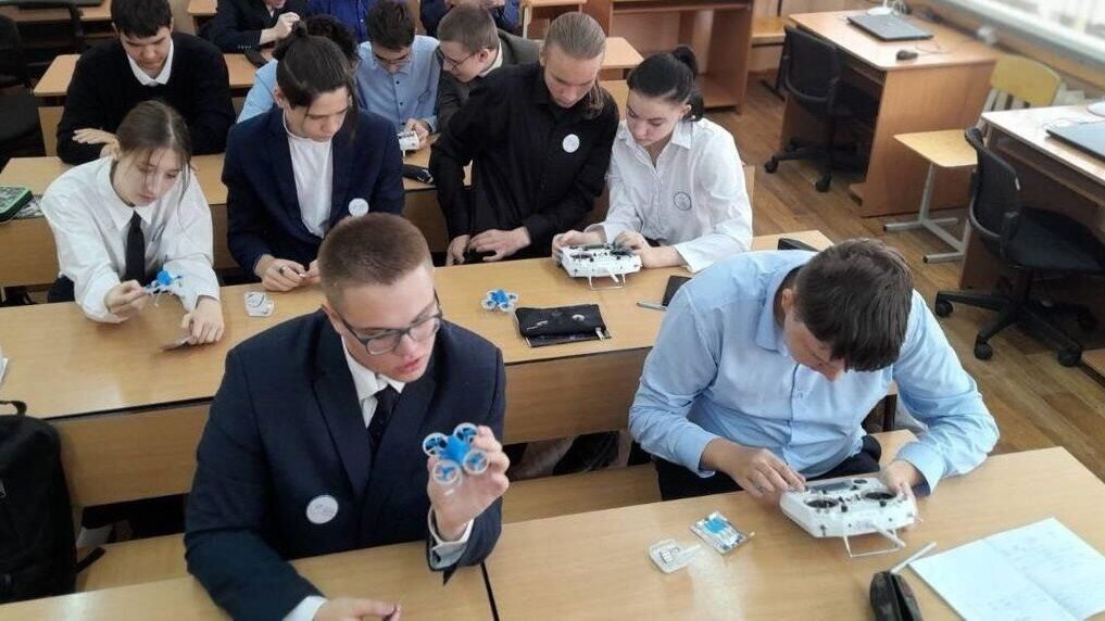 Площадки для обучения работе с БАС открываются в Приангарье Площадки для обучения работе с БАС открываются в Приангарье - РИА Новости, 1920, 05.08.2024