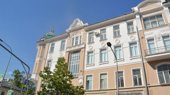 Почти 1 тыс домов старше 100 лет отремонтировали в Москве