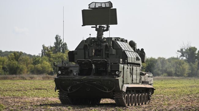 Зенитный ракетный комплекс Тор-2М Зенитный ракетный комплекс Тор-2М