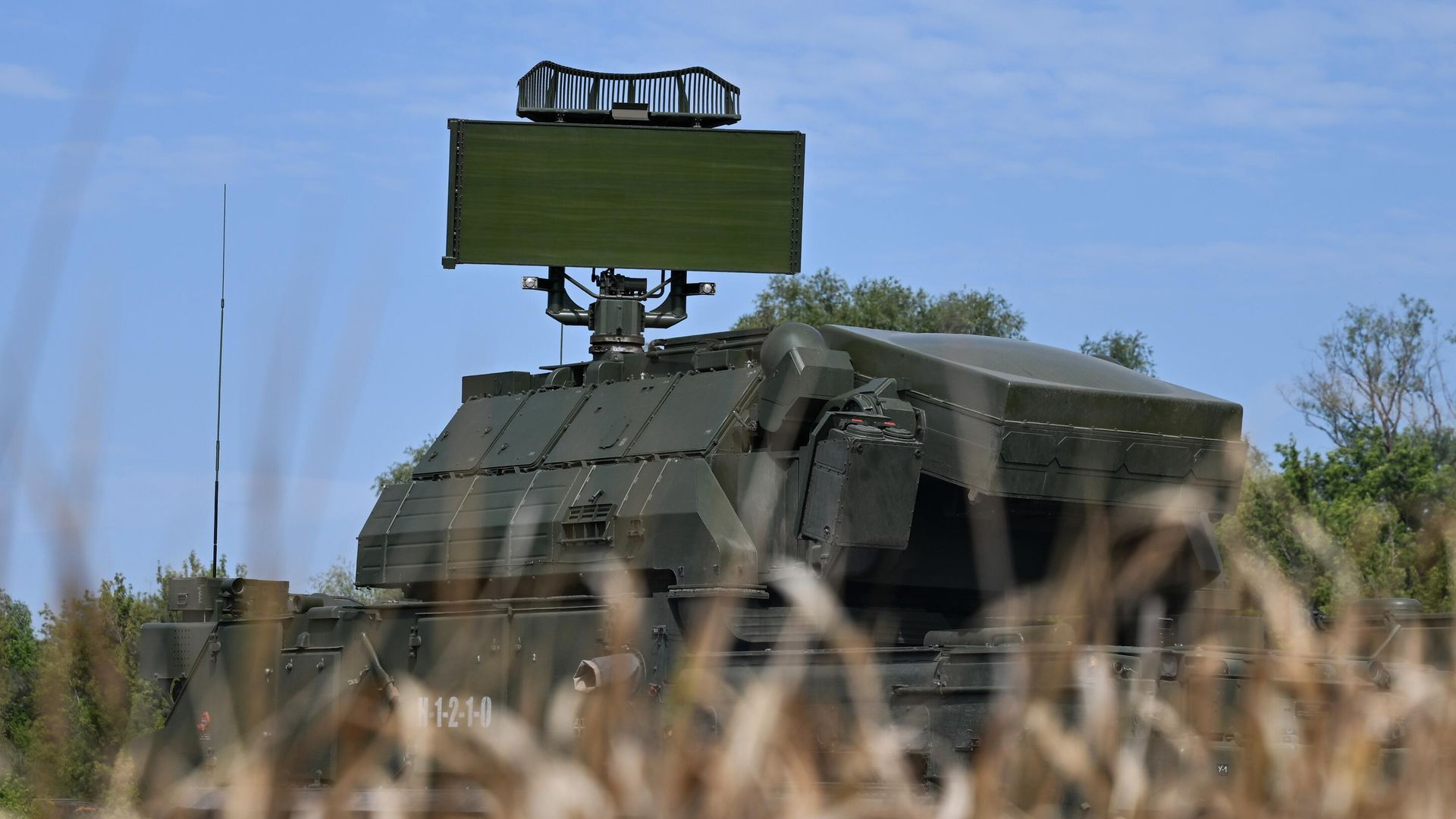 Зенитный ракетный комплекс Тор-2М Зенитный ракетный комплекс Тор-2М - РИА Новости, 1920, 15.06.2025