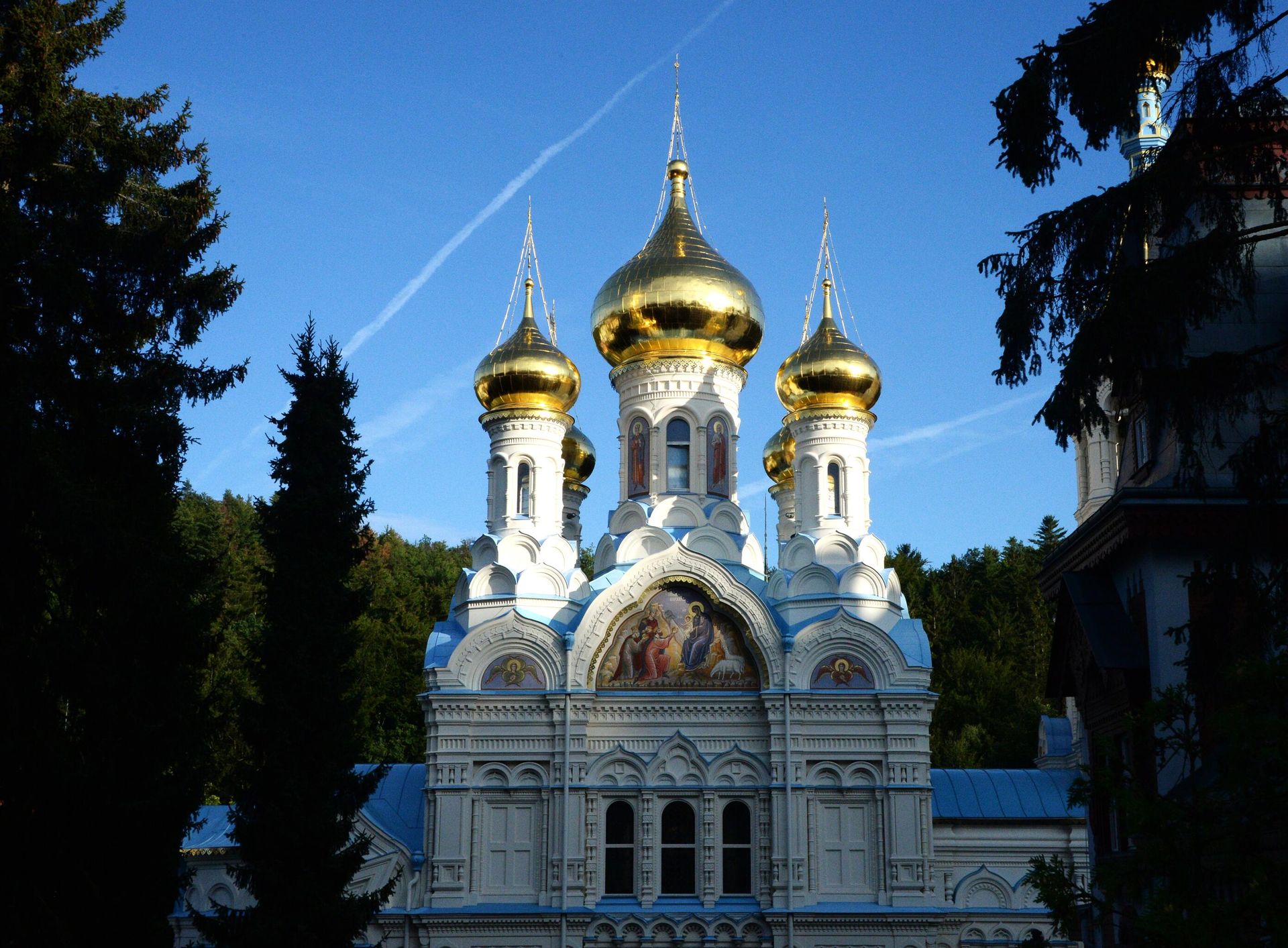 Храм святых апостолов Петра и Павла в городе Карловы Вары Храм святых апостолов Петра и Павла в городе Карловы Вары - РИА Новости, 1920, 26.09.2025