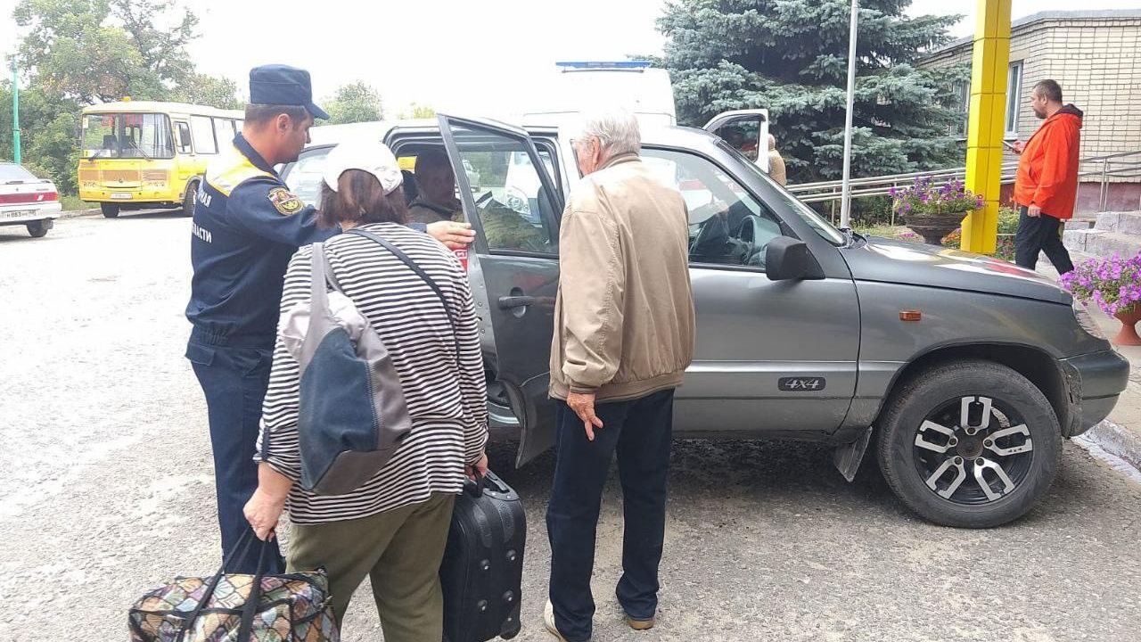 Эвакуированные жители Липецкой области возвращаются из пунктов временного размещения в свои дома Эвакуированные жители Липецкой области возвращаются из пунктов временного размещения в свои дома - РИА Новости, 1920, 15.08.2024