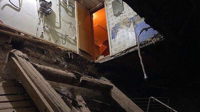 Место происшествия, где во время проведения ремонтных работ в одной из квартир дома на Гороховой улице обрушилось перекрытие в Санкт-Петербурге