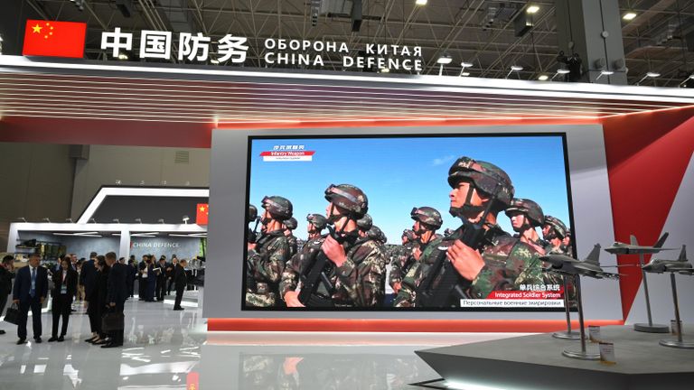 Стенд обороны Китая на Х международном военно-техническом форуме Армия-2024 в конгрессно-выставочном центре Патриот Стенд обороны Китая на Х международном военно-техническом форуме Армия-2024 в конгрессно-выставочном центре Патриот