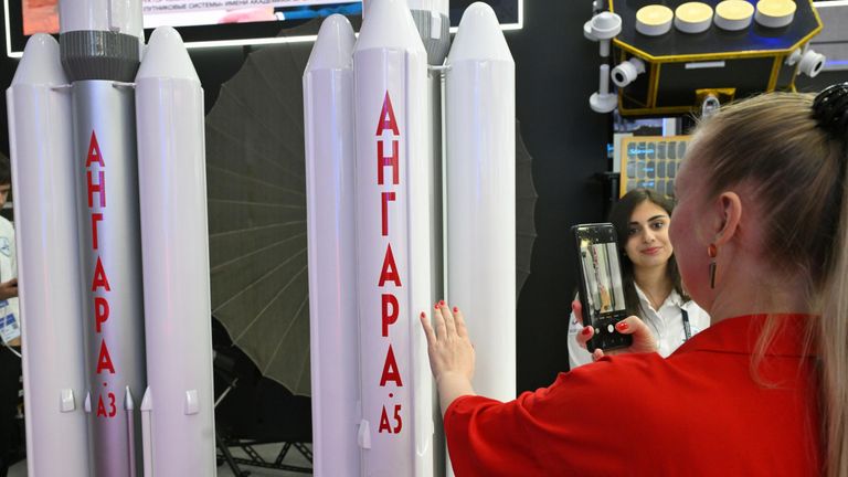 Ракета-носитель Ангара-А5 на Х Международном военно-техническом форуме Армия-2024 в Конгрессно-выставочном центре Патриот Ракета-носитель Ангара-А5 на Х Международном военно-техническом форуме Армия-2024 в Конгрессно-выставочном центре Патриот