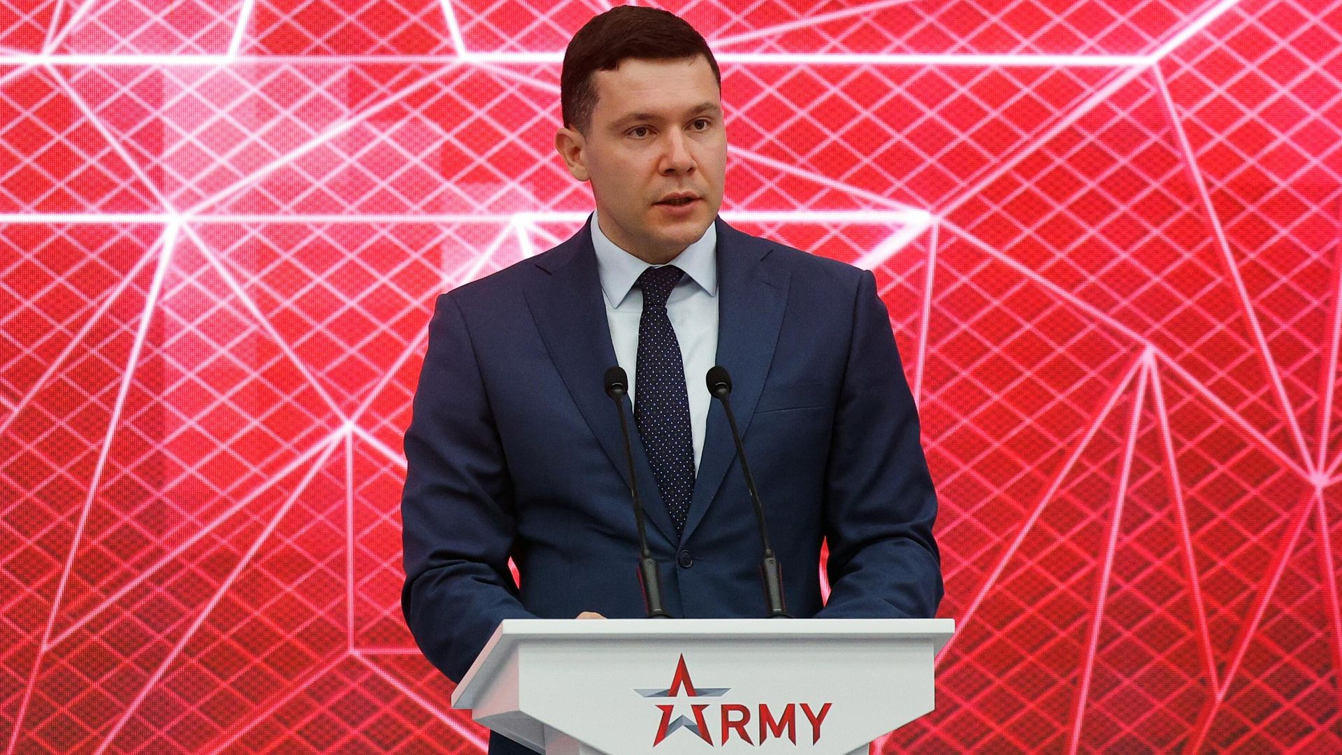 Министр промышленности и торговли РФ Антон Алиханов выступает на Х Международном военно-техническом форуме Армия-2024 в Конгрессно-выставочном центре Патриот. 12 августа 2024 Министр промышленности и торговли РФ Антон Алиханов выступает на Х Международном военно-техническом форуме Армия-2024 в Конгрессно-выставочном центре Патриот. 12 августа 2024 - РИА Новости, 1920, 12.08.2024