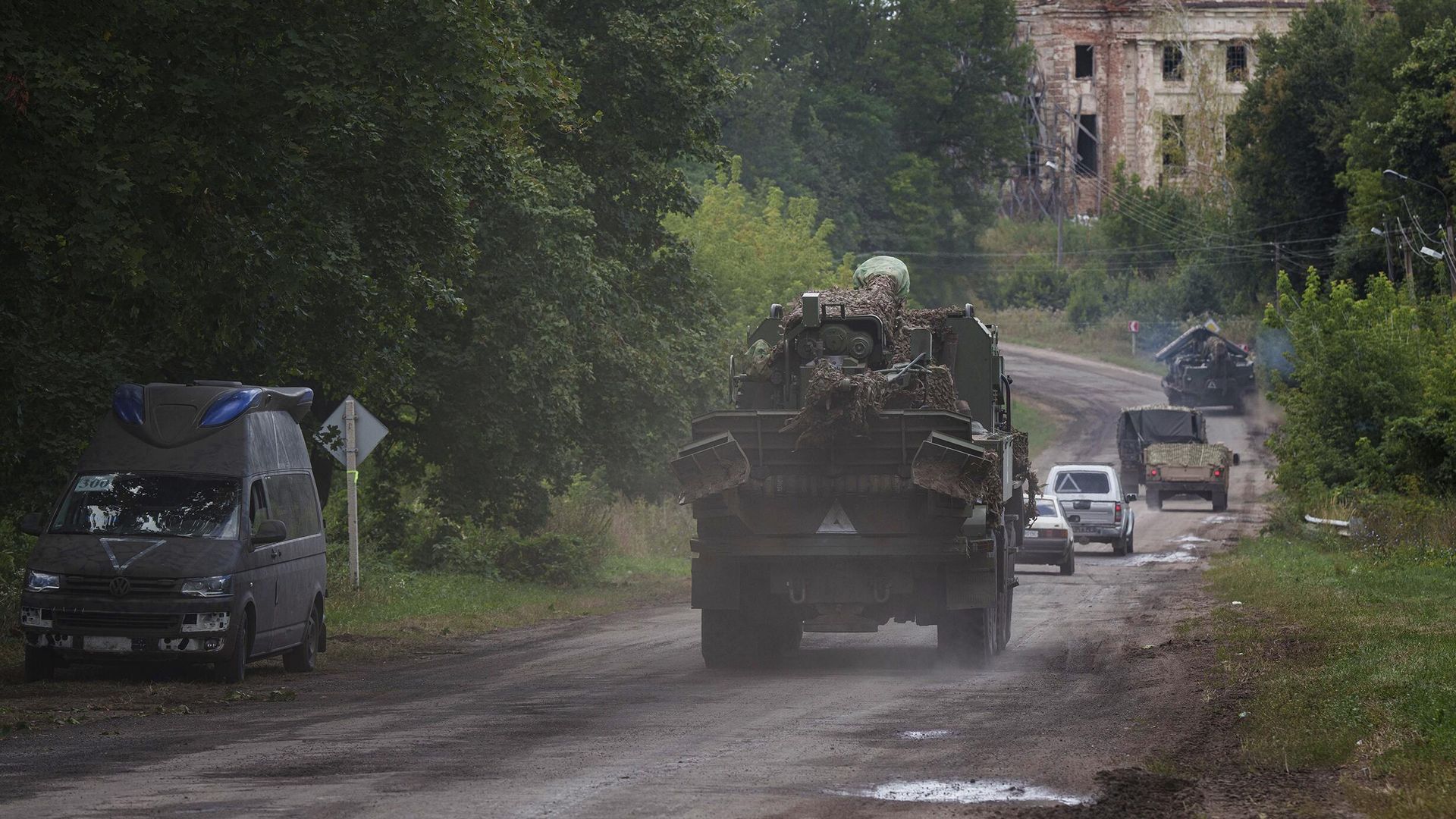 Украинская военная техника в Сумской области Украинская военная техника в Сумской области - РИА Новости, 1920, 15.08.2024