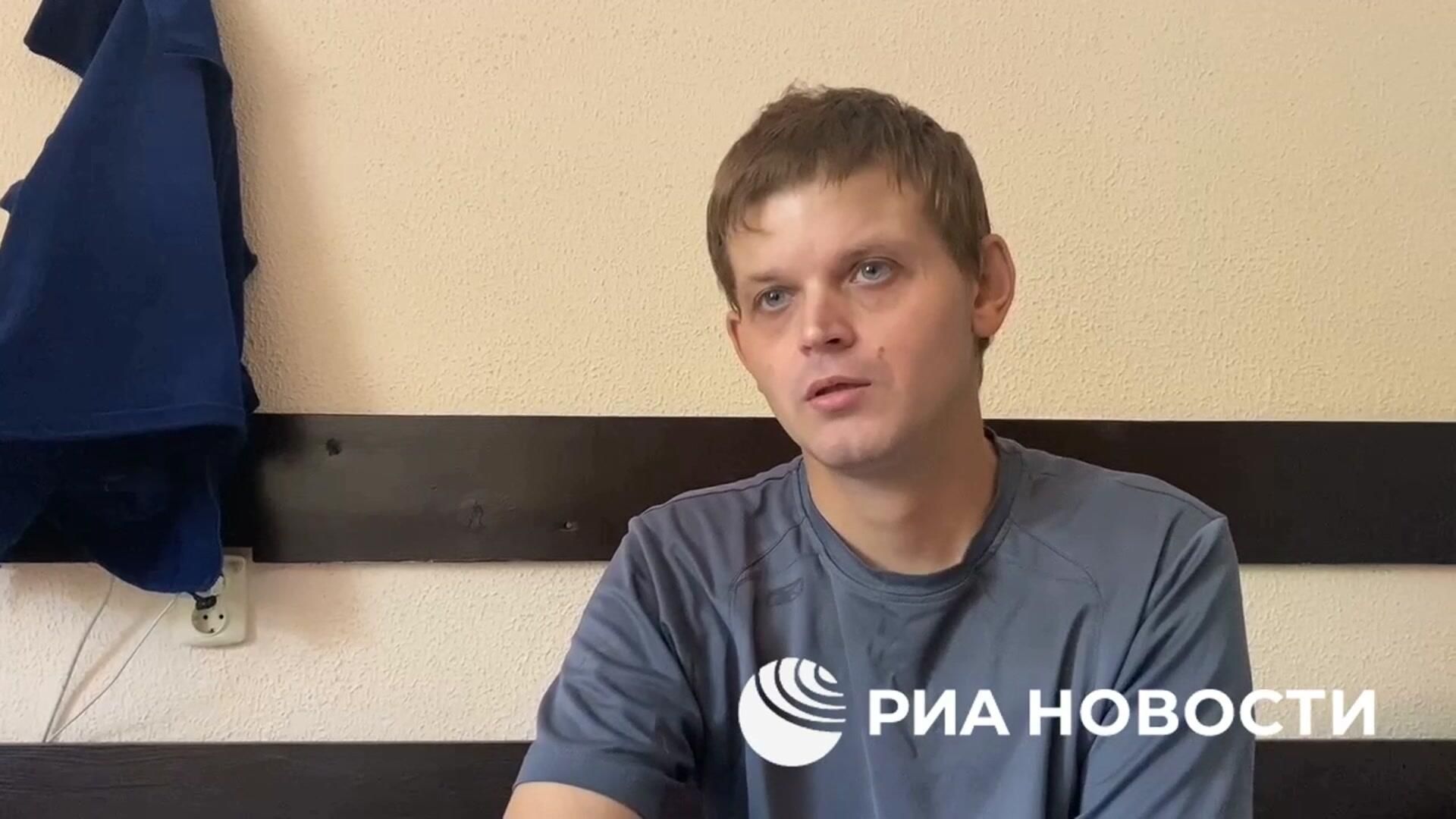 Житель Мартыновки: ВСУ стреляли из танков по домам в Курской области Житель Мартыновки: ВСУ стреляли из танков по домам в Курской области - РИА Новости, 1920, 15.08.2024