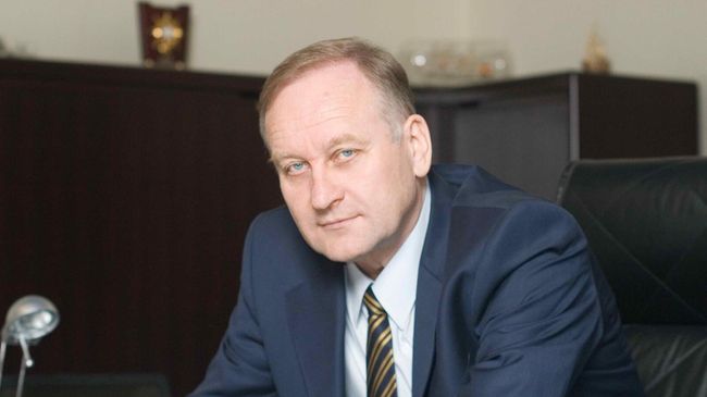 Бывший ректор Владивостокского государственного университета экономики и сервиса Геннадий Лазарев