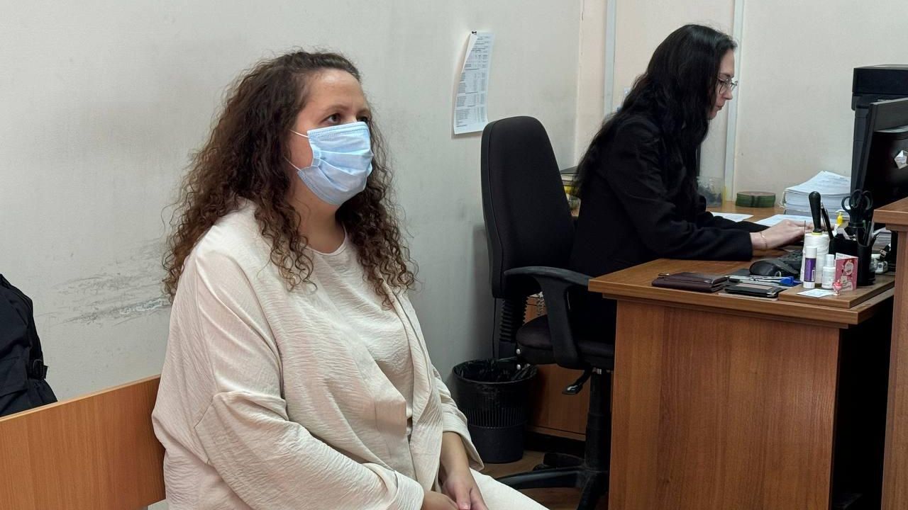 Бывшая сотрудница отдела опеки и попечительства, обвиняемая в совершении служебного подлога Бывшая сотрудница отдела опеки и попечительства, обвиняемая в совершении служебного подлога - РИА Новости, 1920, 19.08.2024