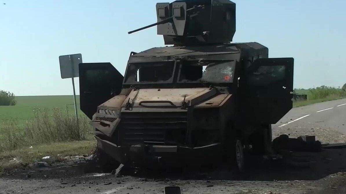 Уничтоженная военная техника колонны ВСУ в Курской области Уничтоженная военная техника колонны ВСУ в Курской области - РИА Новости, 1920, 23.08.2024