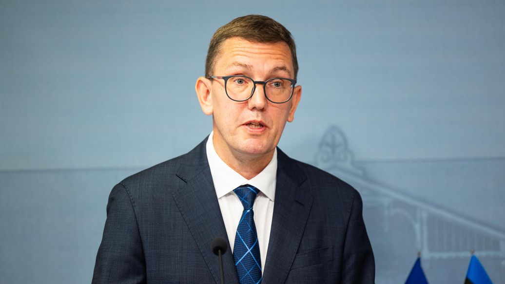 Премьер Эстонии намерен закрыть газопровод из России, сообщили СМИ