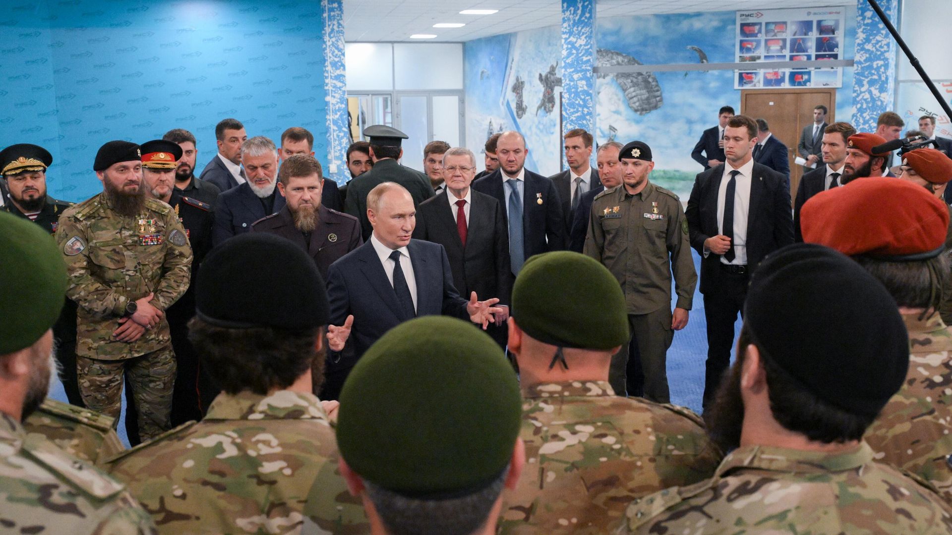 Рабочая поездка президента Владимира Путина в Чеченскую Республику Рабочая поездка президента Владимира Путина в Чеченскую Республику - РИА Новости, 1920, 20.08.2024
