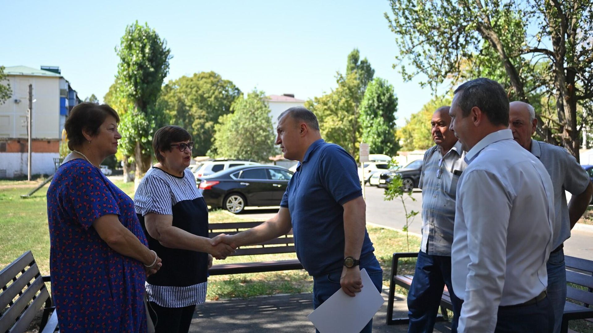 Глава Адыгеи Мурат Кумпилов проверил реализацию нацпроекта по формированию городской среды Глава Адыгеи Мурат Кумпилов проверил реализацию нацпроекта по формированию городской среды - РИА Новости, 1920, 21.08.2024
