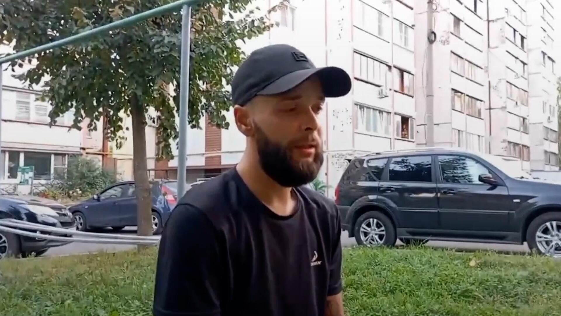 Житель Суджи о расстреле беременной жены солдатом ВСУ Житель Суджи о расстреле беременной жены солдатом ВСУ - РИА Новости, 1920, 22.08.2024