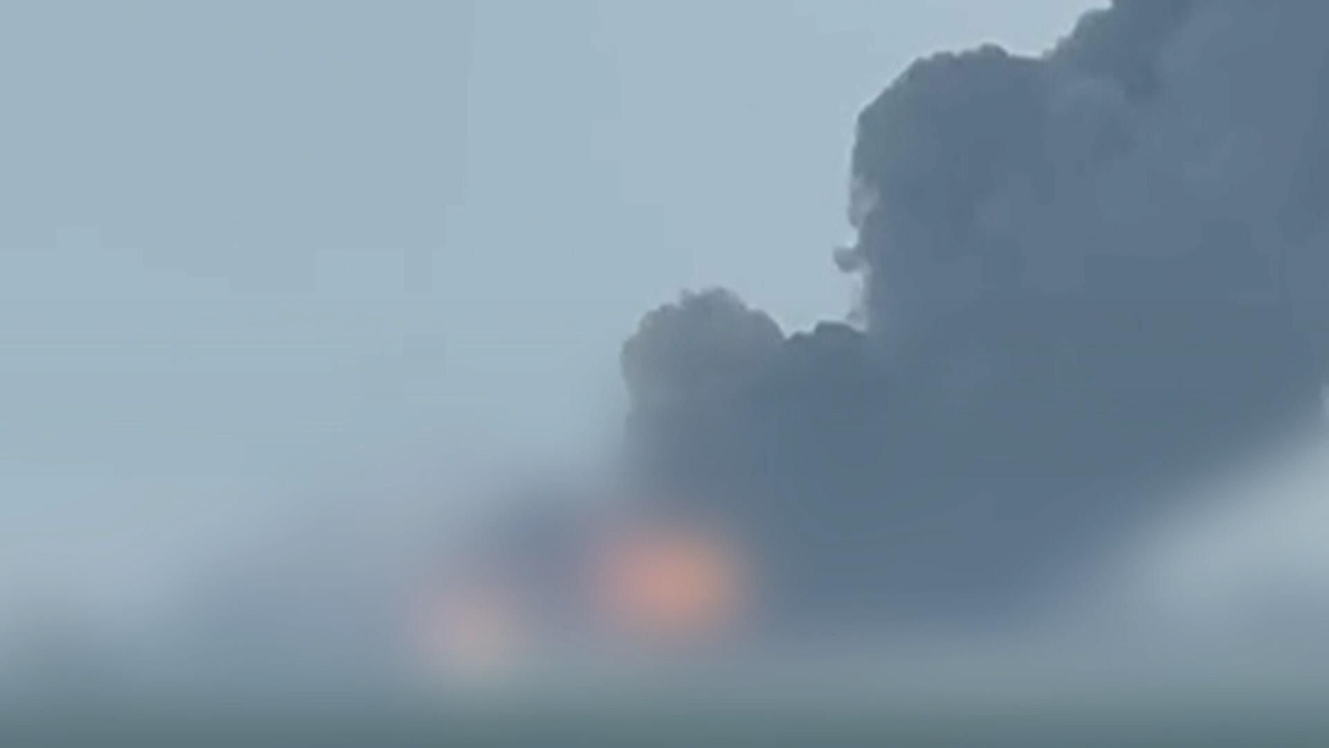 Пожар в порту Кавказ после удара ВСУ Пожар в порту Кавказ после удара ВСУ - РИА Новости, 1920, 22.08.2024