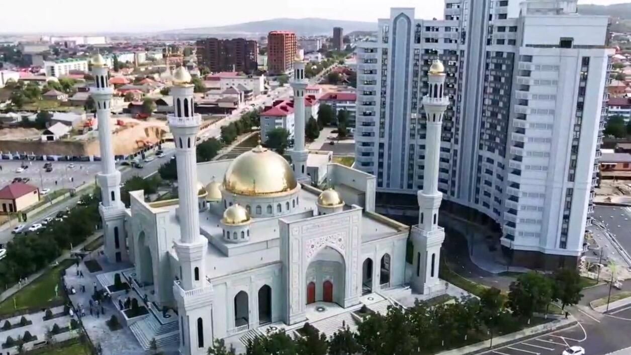 Мечеть имени Пророка Исы в Грозном Мечеть имени Пророка Исы в Грозном - РИА Новости, 1920, 23.08.2024
