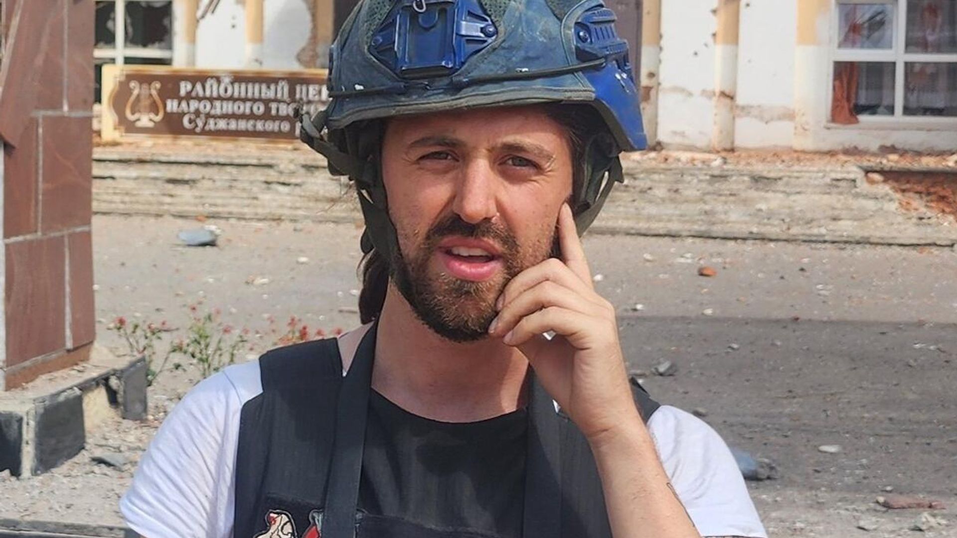 Журналист американского издания Daily Beast Том Матч незаконно побывал на территории Курской области Журналист американского издания Daily Beast Том Матч незаконно побывал на территории Курской области - РИА Новости, 1920, 24.08.2024