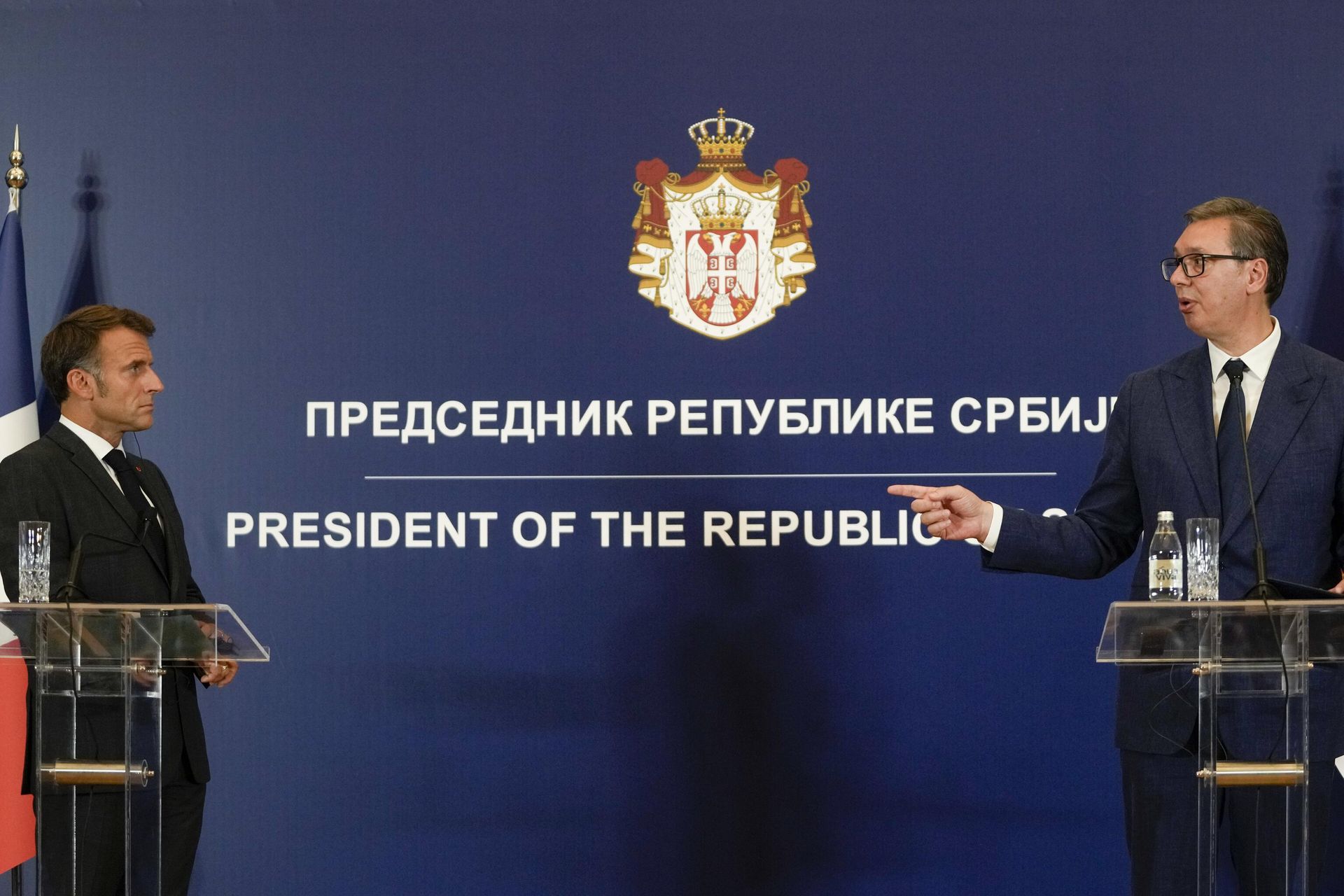 Президент Франции Эммануэль Макрон и президент Сербии Александр Вучич во время встречи в Белграде, Сербия Президент Франции Эммануэль Макрон и президент Сербии Александр Вучич во время встречи в Белграде, Сербия - РИА Новости, 1920, 10.10.2024