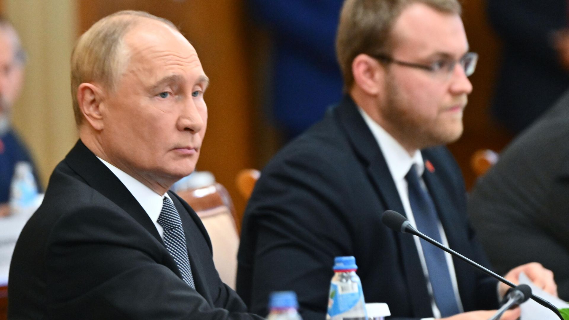 Президент России Владимир Путин во время российско-монгольских переговоров в Улан-Баторе Президент России Владимир Путин во время российско-монгольских переговоров в Улан-Баторе - РИА Новости, 1920, 03.09.2024