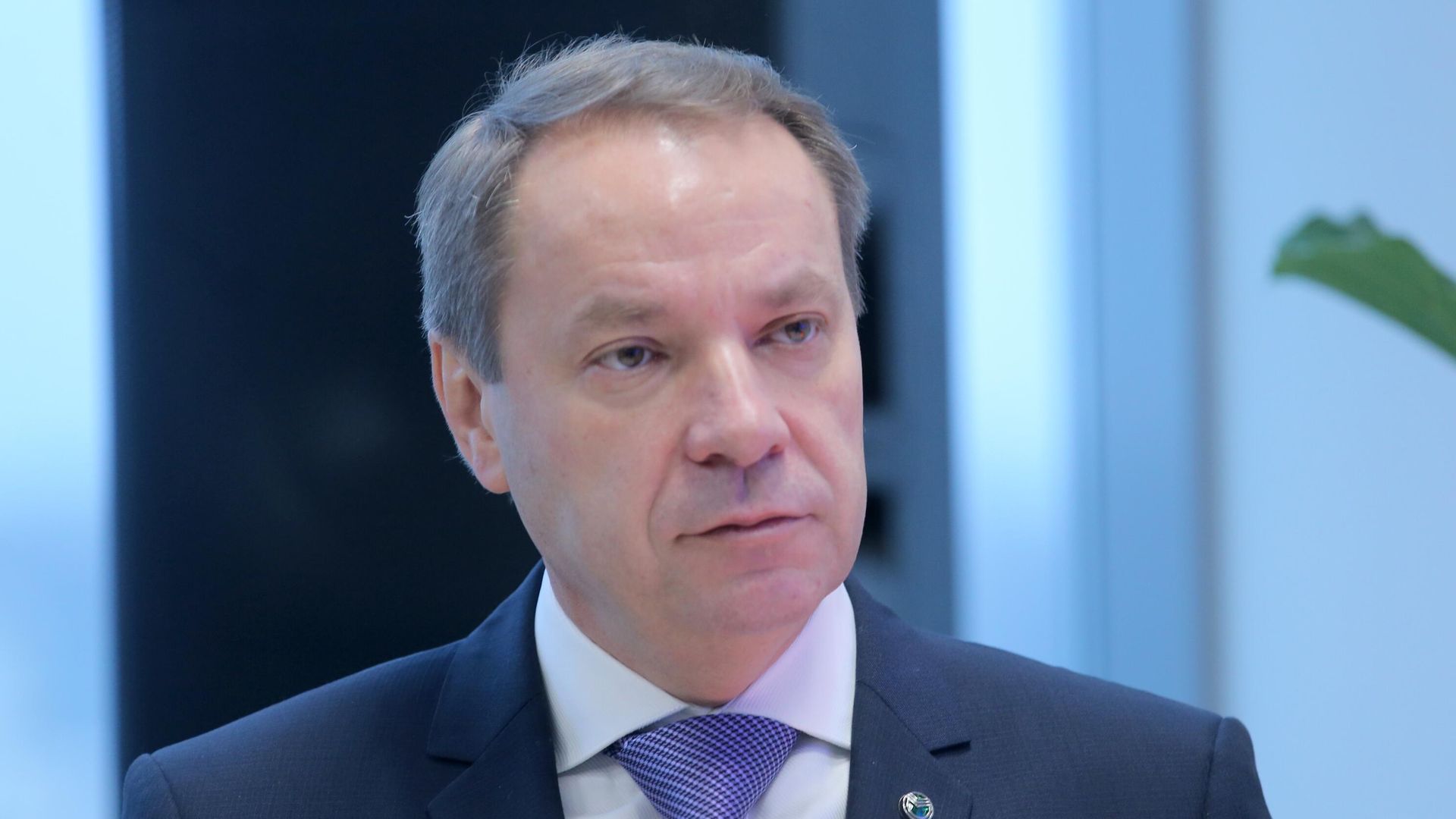 Заместитель председателя правления Сбербанка России Станислав Кузнецов Заместитель председателя правления Сбербанка России Станислав Кузнецов - РИА Новости, 1920, 04.09.2024