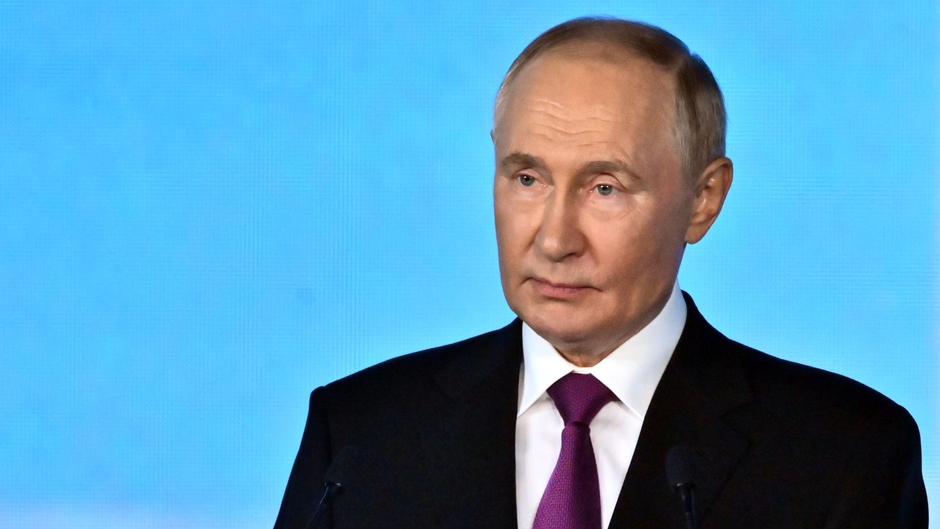 Президент России Владимир Путин на пленарной сессии VIII Восточного экономического форума Президент России Владимир Путин на пленарной сессии VIII Восточного экономического форума - РИА Новости, 1920, 05.09.2024