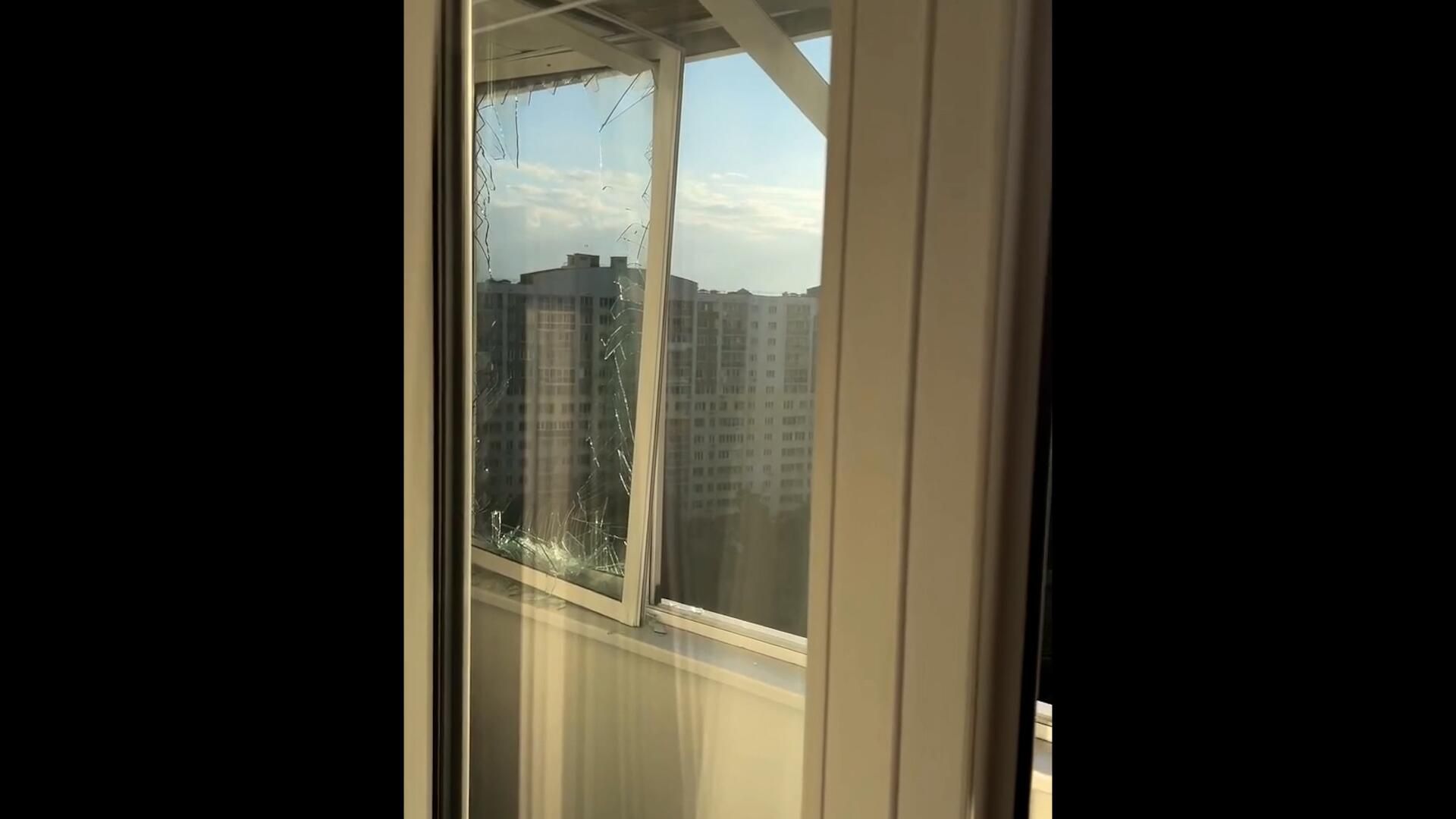 Последствия удара беспилотника в квартире рэпера Брутто в Раменском Последствия удара беспилотника в квартире рэпера Брутто в Раменском - РИА Новости, 1920, 10.09.2024