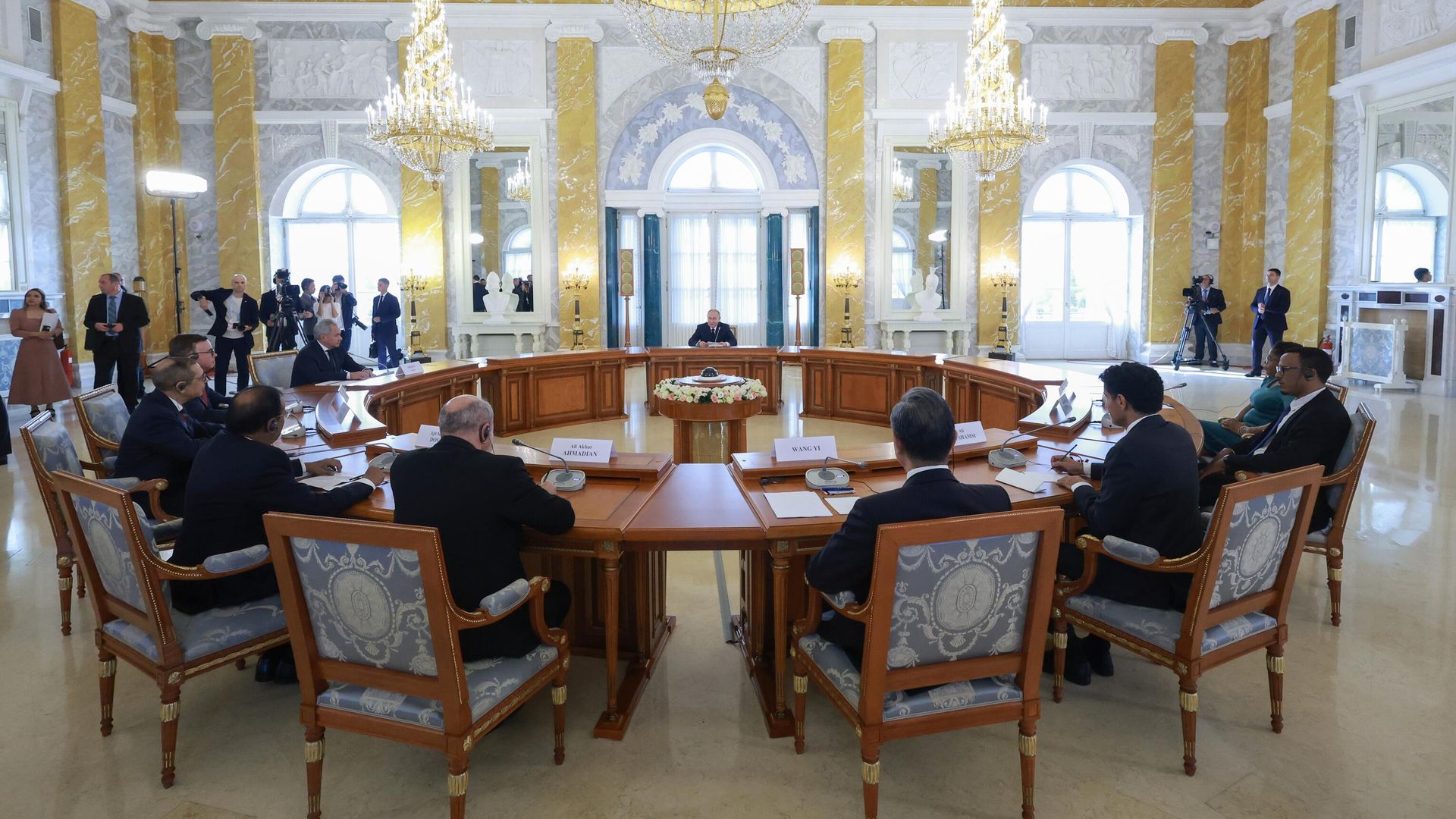 Президент РФ Владимир Путин на встрече с высокими представителями государств БРИКС, курирующими вопросы безопасности, в Санкт-Петербурге Президент РФ Владимир Путин на встрече с высокими представителями государств БРИКС, курирующими вопросы безопасности, в Санкт-Петербурге - РИА Новости, 1920, 12.09.2024