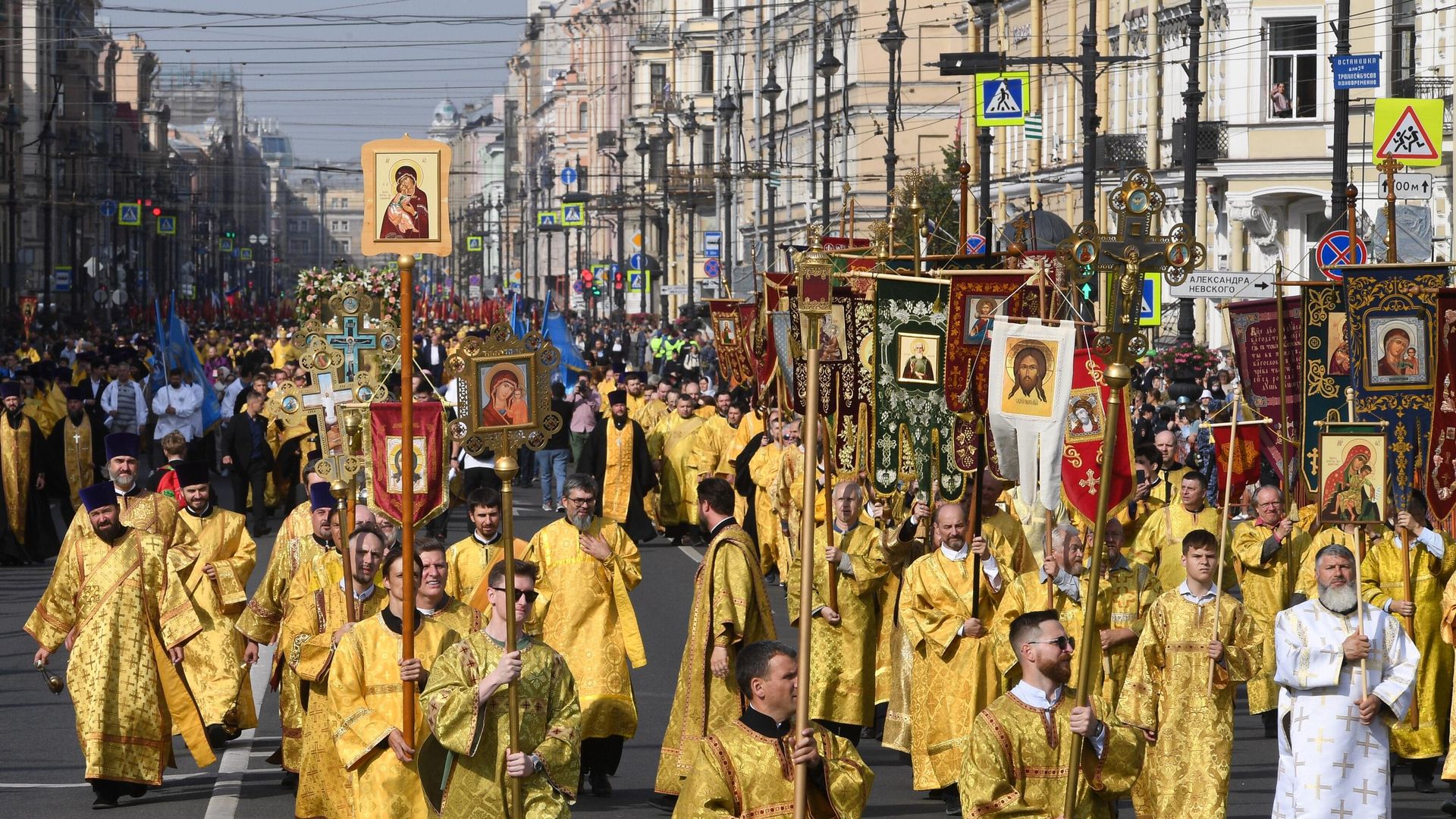 Крестный ход в честь 300-летия перенесения мощей святого благоверного князя Александра Невского в Санкт-Петербург Крестный ход в честь 300-летия перенесения мощей святого благоверного князя Александра Невского в Санкт-Петербург - РИА Новости, 1920, 12.09.2024