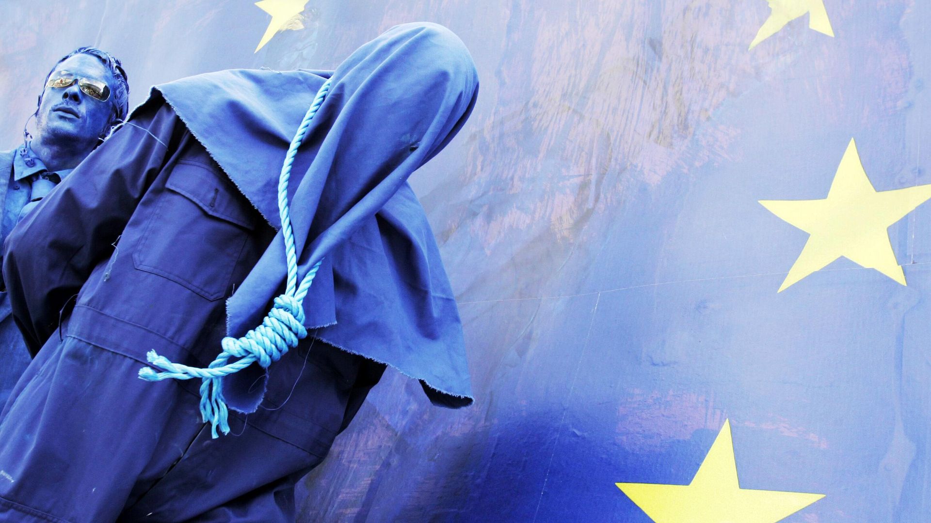 Актеры во время акции у здания Европейского парламента в Брюсселе Актеры во время акции у здания Европейского парламента в Брюсселе - РИА Новости, 1920, 13.03.2024