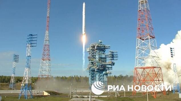 Запуск ракеты-носителя Ангара Запуск ракеты-носителя Ангара - РИА Новости, 1920, 04.10.2024